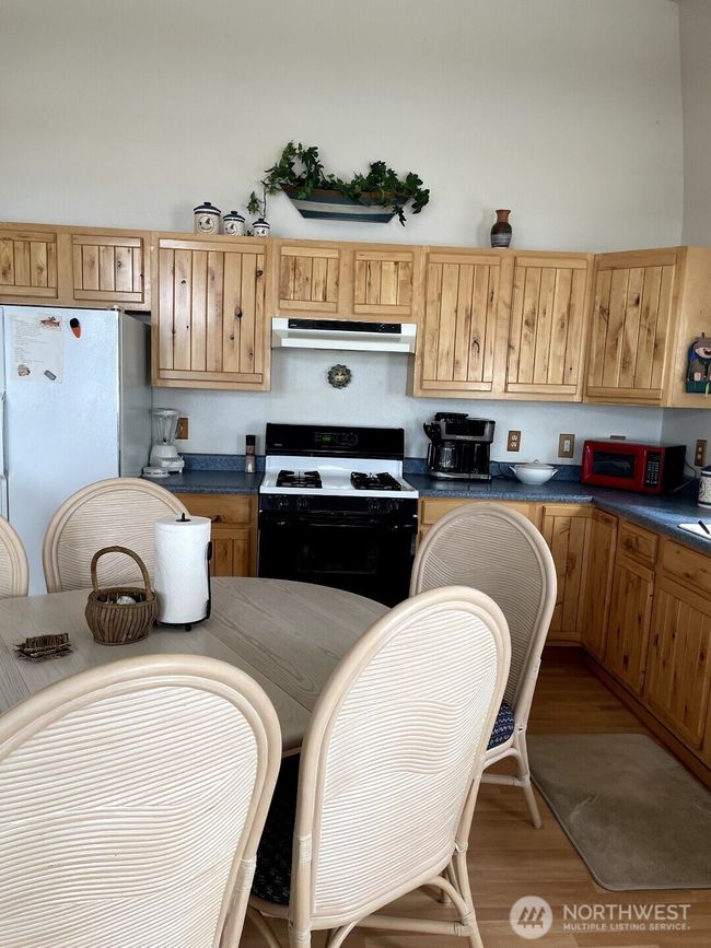 144 State Route 101, House other with 3 bedrooms, 2 bathrooms and 2 parking in Chinook WA | Image 33