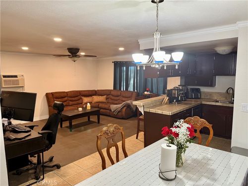 53-3050 S Bristol St, Santa Ana, CA, 92704-6727 | Card Image