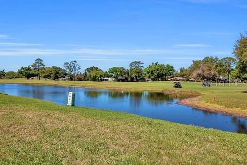 5519 Palm Aire Dr, SARASOTA, FL, 34243-3703 | Card Image
