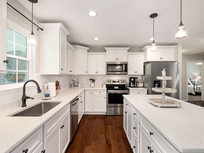310 Diane Loop, House other with 3 bedrooms, 2 bathrooms and 2 parking in White Bluff TN | Image 21