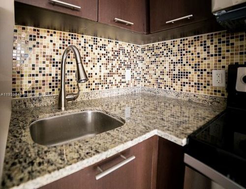 apt-8-500 Sw 9th Ave, Miami, FL, 33130-2589 | Card Image