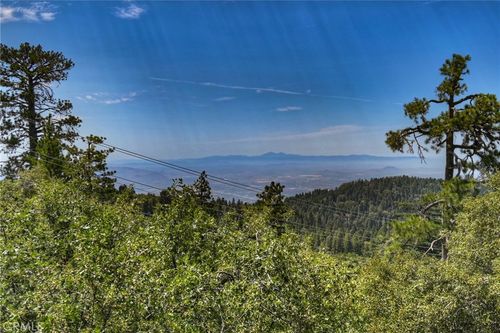 25515 True Ln, Twin Peaks, CA, 92391-1079 | Card Image