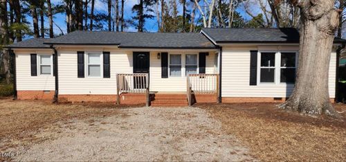 316 W Academy St, Wendell, NC, 27591-7950 | Card Image