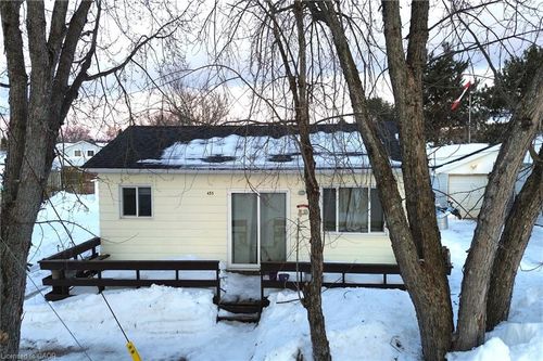 435 Limit St, Massey, ON, P0P1P0 | Card Image