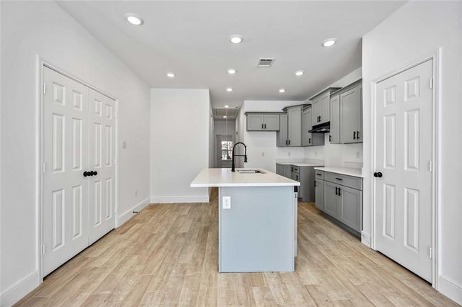 AB - 4139 Brinkley St, Home with 6 bedrooms, 4 bathrooms and null parking in Houston TX | Image 5