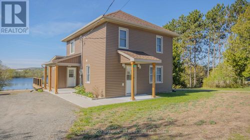 83 Siberia Rd, Barrys Bay, ON, K0J1B0 | Card Image