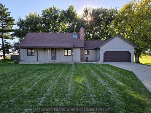 1203 Birch Ct, Aurora, NE, 68818 | Card Image