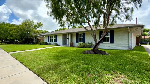 638 Moray Pl, Corpus Christi, TX, 78411-1925 | Card Image