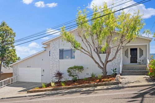 3317 Melendy Dr, San Carlos, CA, 94070-3447 | Card Image