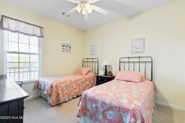 Guest bedroom 1 | Image 28
