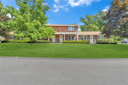 apt-402-2902 Darlington Rd, Beaver Falls, PA, 15010-9616 | Card Image