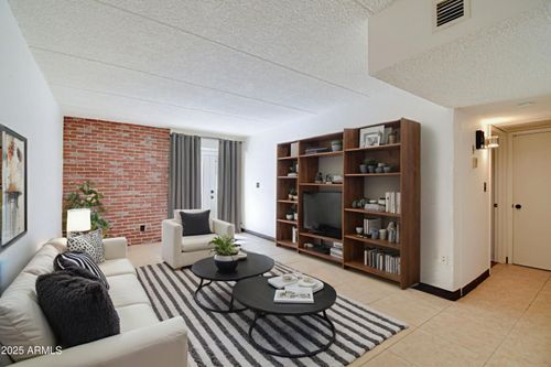 8-3416 N 44th St, Phoenix, AZ, 85018-6050 | Card Image