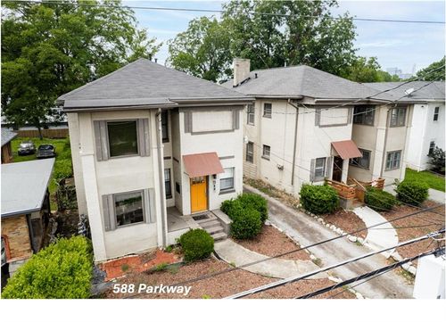 588 Parkway Dr Ne, ATLANTA, GA, 30308-2669 | Card Image