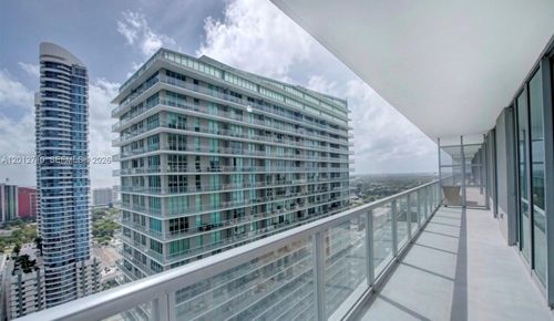 3517-n-1111 Sw 1st Ave, Miami, FL, 33130-5401 | Card Image