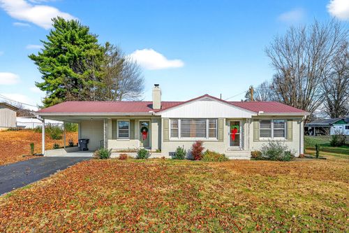 111 Roosevelt Rd, Mc Minnville, TN, 37110-1233 | Card Image