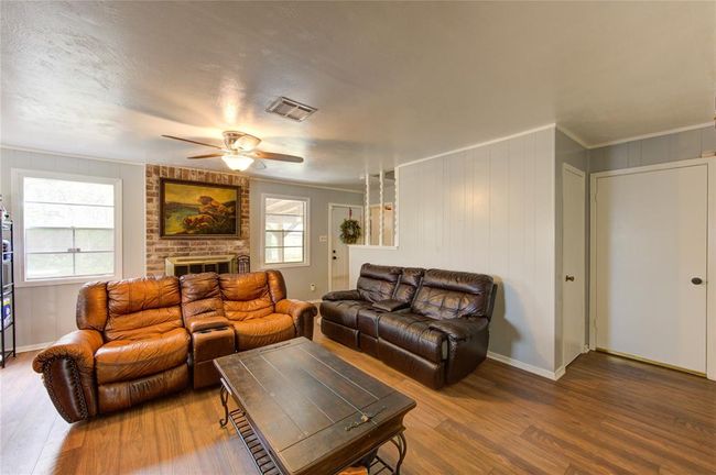 12207 Level Run St, House other with 5 bedrooms, 2 bathrooms and 2 parking in Meadows Place TX | Image 8