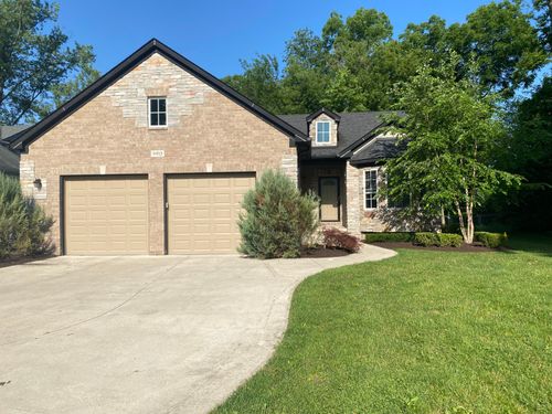 9915 Wayne Rd, Livonia, MI, 48150-2623 | Card Image