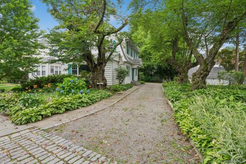 32 Beechwood Terrace, Yonkers, NY, 10705 | Card Image