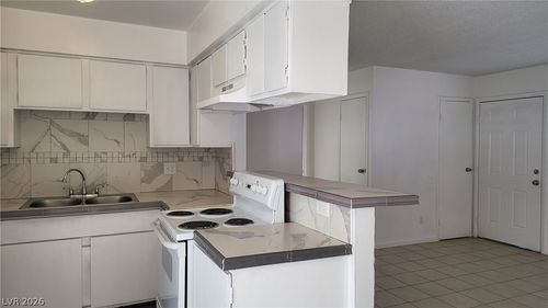 3117 E Carey Ave, North Las Vegas, NV, 89030-5984 | Card Image