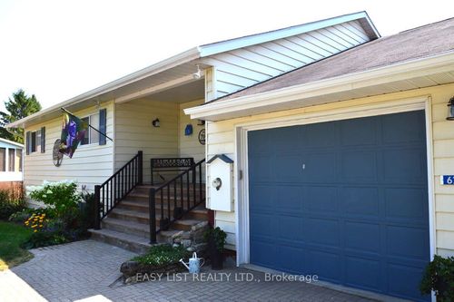 6266 Macdonald Crt, Bainsville, ON, K0C1E0 | Card Image
