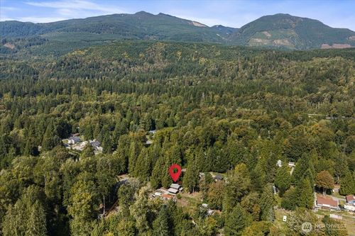 41666 Mountain View Ln, Concrete, WA, 98237-8489 | Card Image
