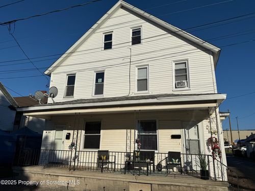 216 14th Ave, Scranton, PA, 18504-2543 | Card Image