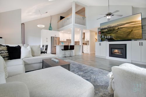 213-19721 64 Ave, Langley, BC, V2Y1L1 | Card Image