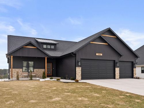 3104 Sandy Ridge Drive, Two Rivers, WI, 54241 | Card Image