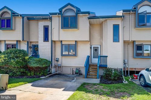 6 Oakland Bay Ct, LITTLE EGG HARBOR TWP, NJ, 08087-1030 | Card Image