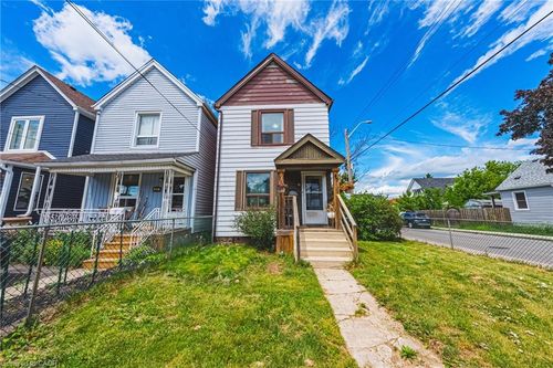 47 Fraser Ave, Hamilton, ON, L8H4G6 | Card Image