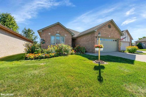 36334 Genuine Risk Ct, Clinton Twp, MI, 48035-1010 | Card Image