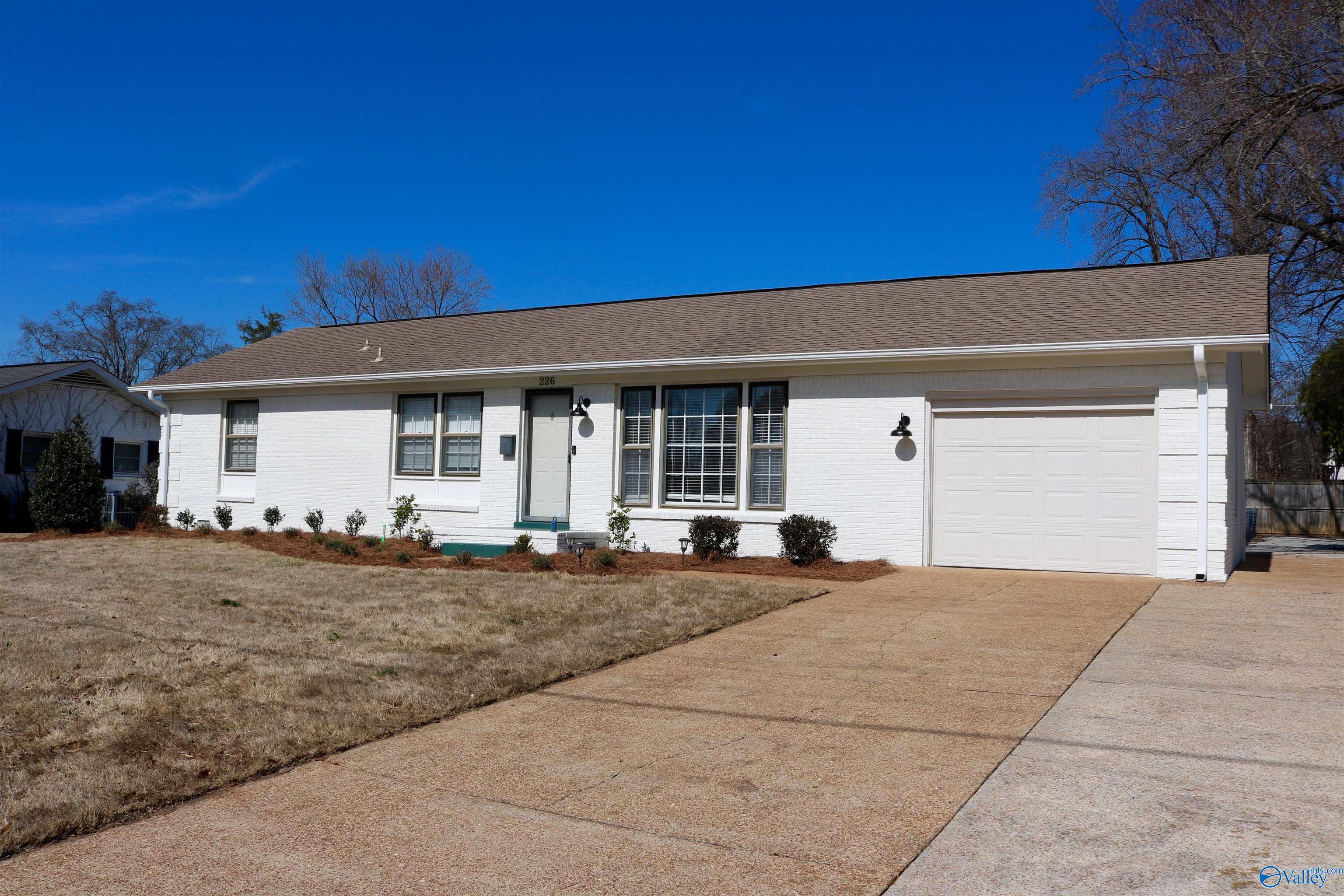 Drake Ave, Huntsville, AL 35801