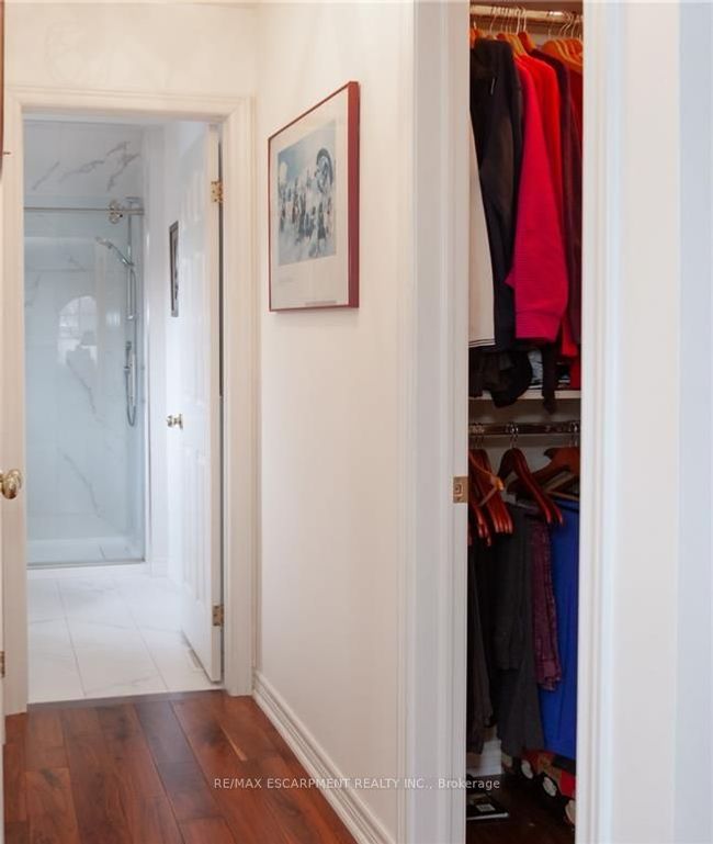 1 - 195 Wilson St W, House other with 2 bedrooms, 4 bathrooms and 2 parking in Ancaster ON | Image 22