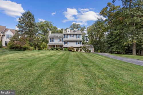 41 Greenlawn Rd, PAOLI, PA, 19301-1501 | Card Image