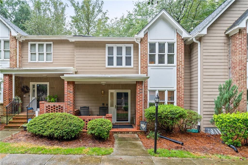 Fernhaven Cir, Winston Salem, NC 27104