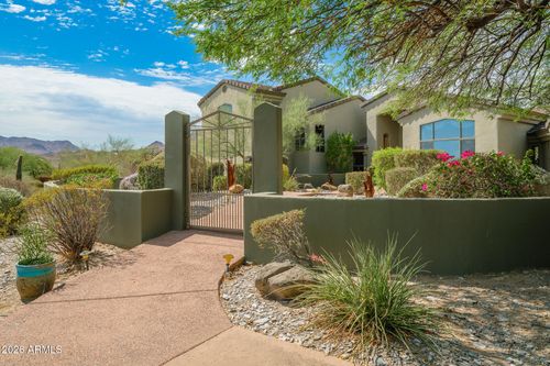 2329 E Hatcher Rd, Phoenix, AZ, 85028-4600 | Card Image