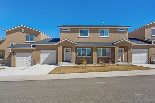 15-5263 Halter Way, Winnemucca, NV, 89445-3647 | Card Image