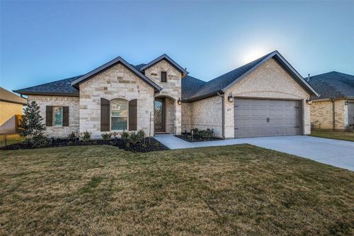 1077 Fleetwood Drive, Justin, TX, 76247 | Card Image