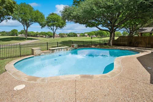 5104 Arbor Hollow Dr, Mckinney, TX, 75072-6379 | Card Image