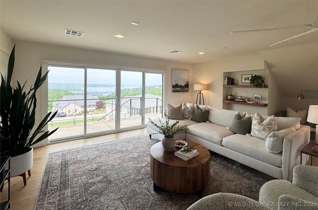 12204 Pacific Cir, House other with 3 bedrooms, 3 bathrooms and null parking in Sperry OK | Image 16