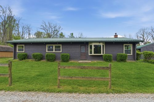 37011 Scout Rd, Logan, OH, 43138-9167 | Card Image
