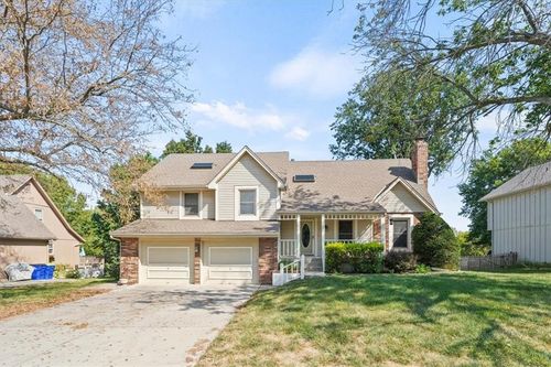 1400 Se 7th St, Lee's Summit, MO, 64063-6137 | Card Image