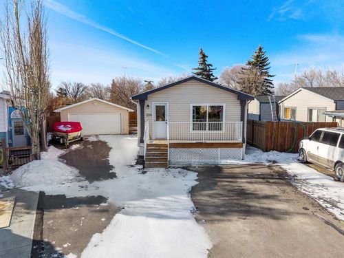220 Big Hill Pl Se, Airdrie, AB, T4A1R6 | Card Image