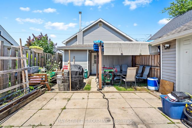 8 Lily St, House other with 4 bedrooms, 2 bathrooms and 3 parking in Saint Catharines ON | Image 17
