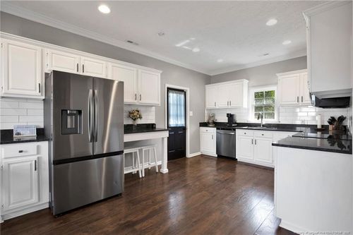 191 S Green St, Parkton, NC, 28371-9499 | Card Image