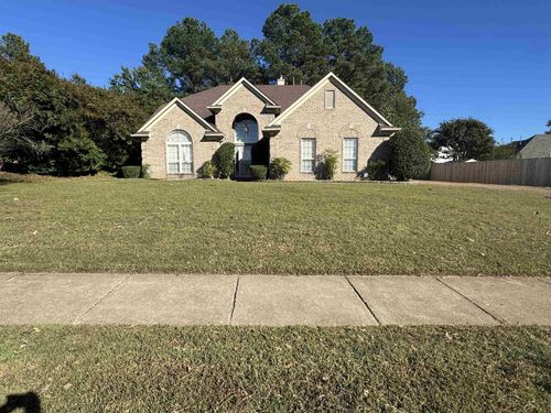4860 Rivercrest Ln, Bartlett, TN, 38135-1142 | Card Image