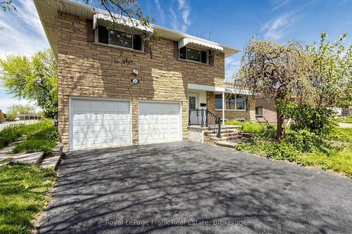 344 Rossland Rd E, Oshawa, ON, L1G2X1 | Card Image