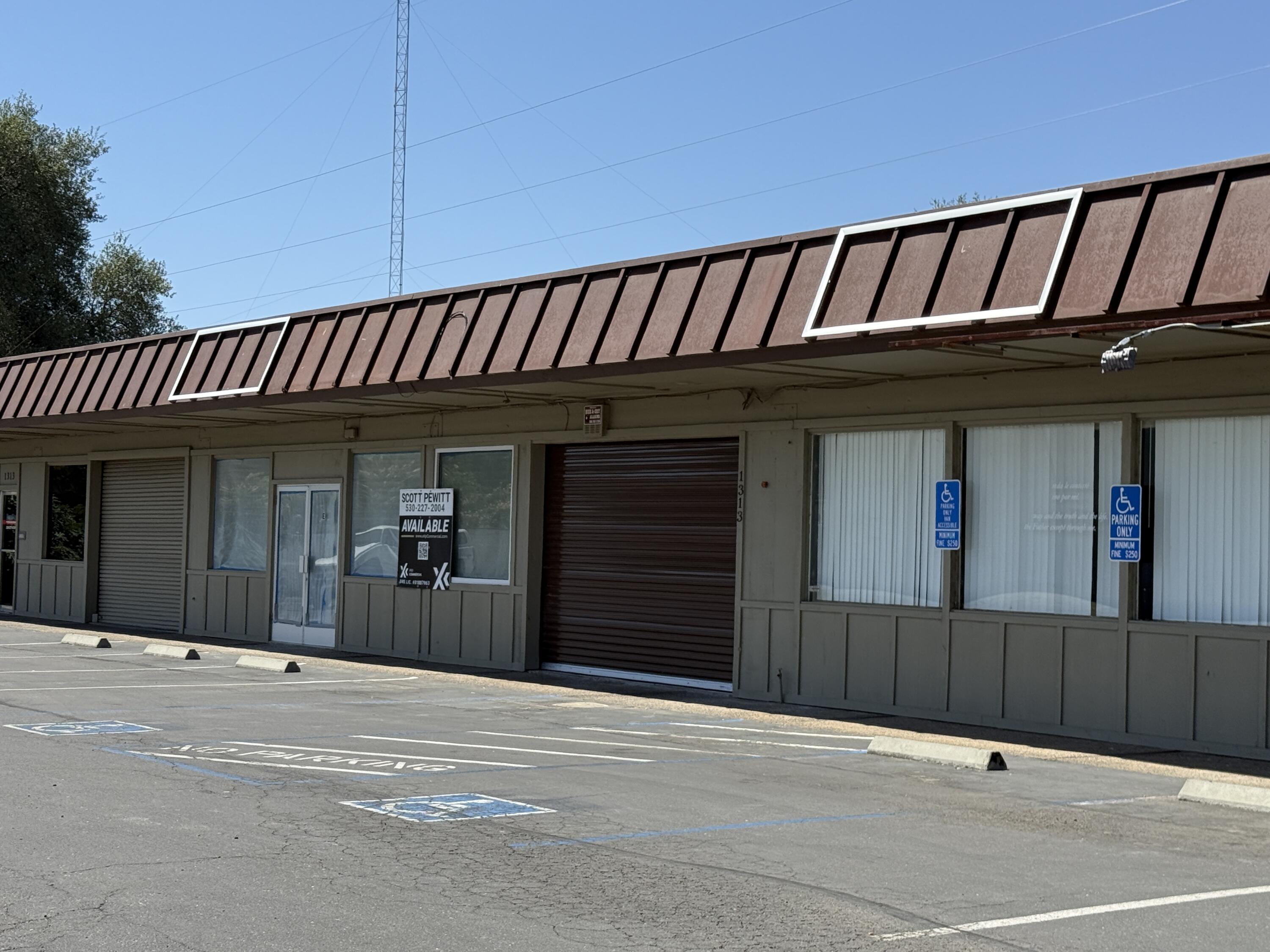 Commercial Lease in Redding 5