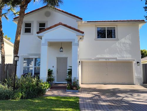 7515 Sw 164th Ct, Miami, FL, 33193-3740 | Card Image