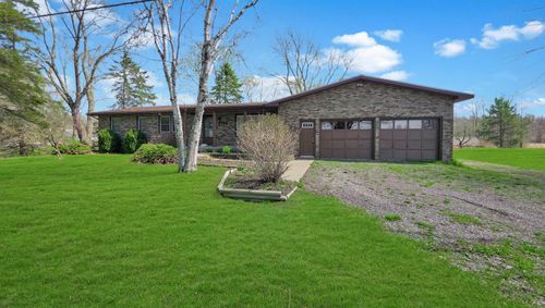 8166 N Linden Rd, Mount Morris, MI, 48458-9488 | Card Image